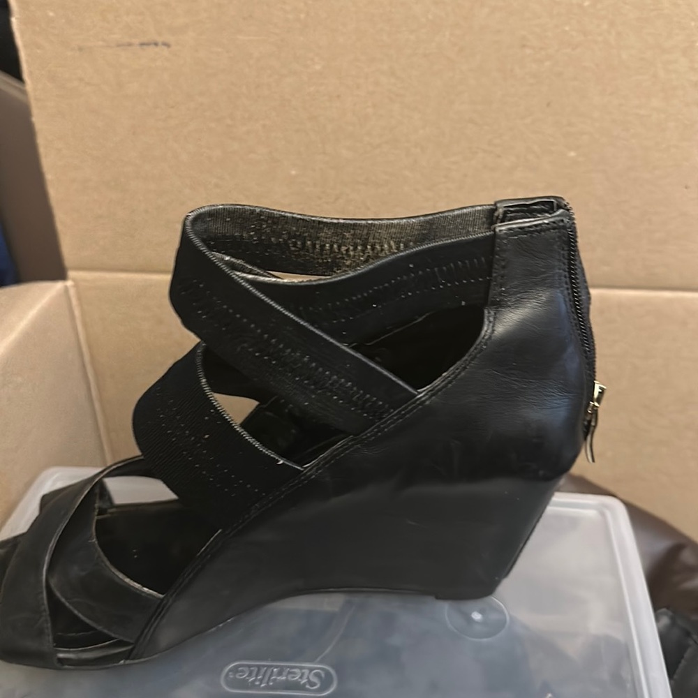 Black Sandals size 10